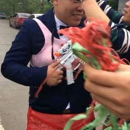 国产月饼恶搞视频,国产恶搞视频揭秘月饼制作背后的秘密